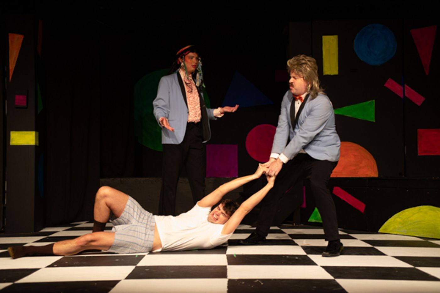Photos: First look at Little Theatre Off Broadway’s The Wedding Singer Image