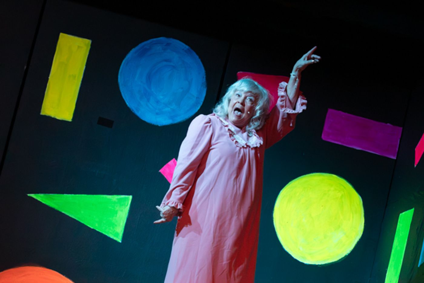 Photos: First look at Little Theatre Off Broadway’s The Wedding Singer Image