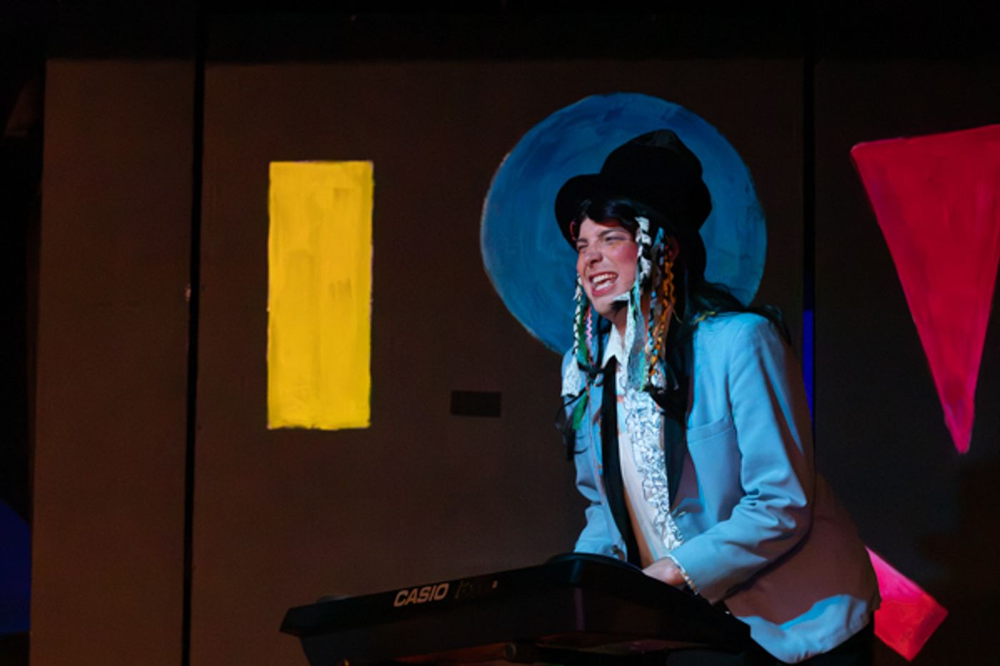 Photos: First look at Little Theatre Off Broadway’s The Wedding Singer Image