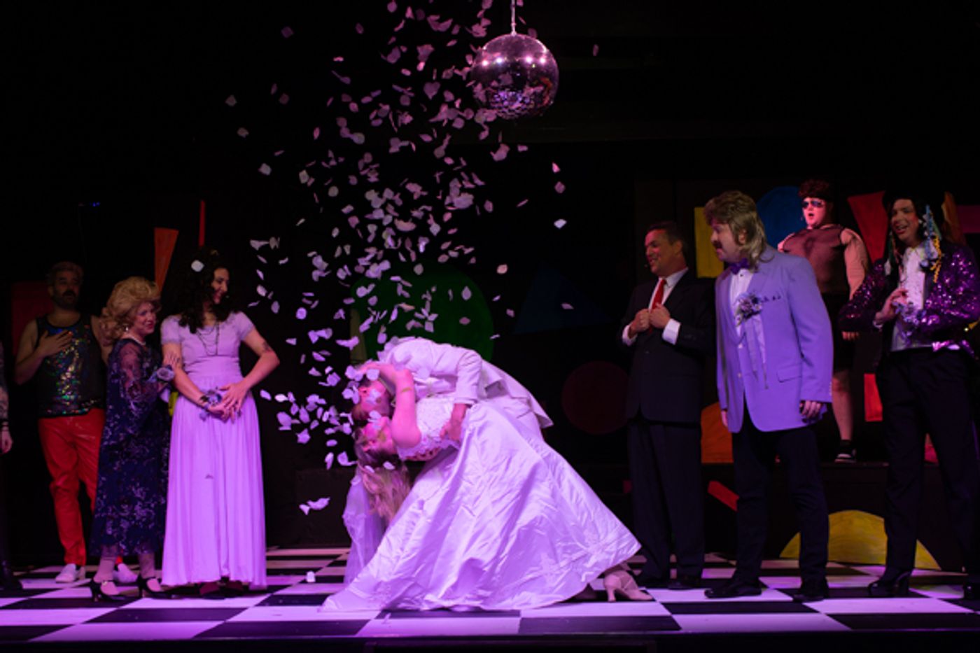 Photos: First look at Little Theatre Off Broadway’s The Wedding Singer Image