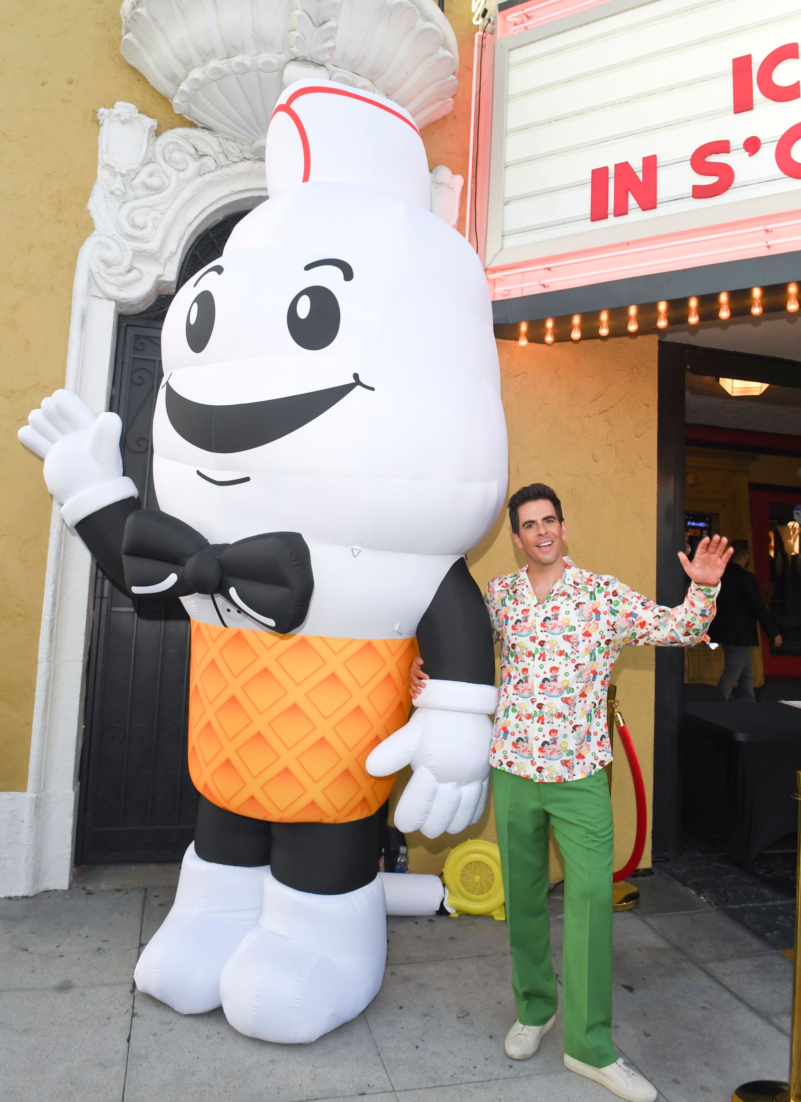 Photos: ICE CREAM MAN Premiere Brings Eli Roth to Hollywood — photo 3 of 40