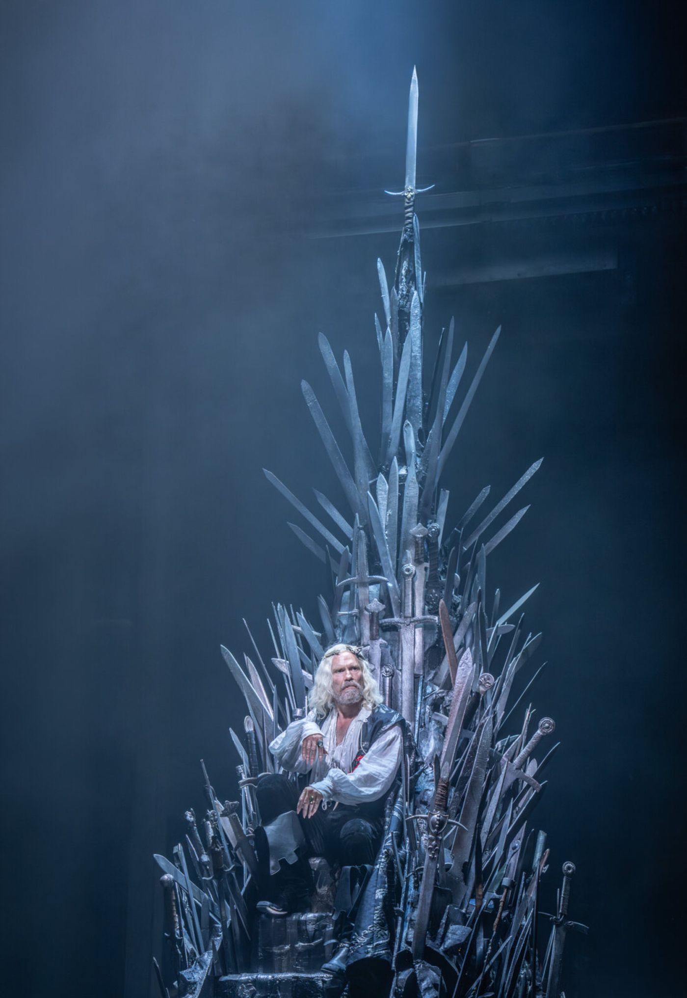 Photos: GAME OF THRONES: THE MAD KING is Now Playing at the Royal Shakespeare Theatre Image