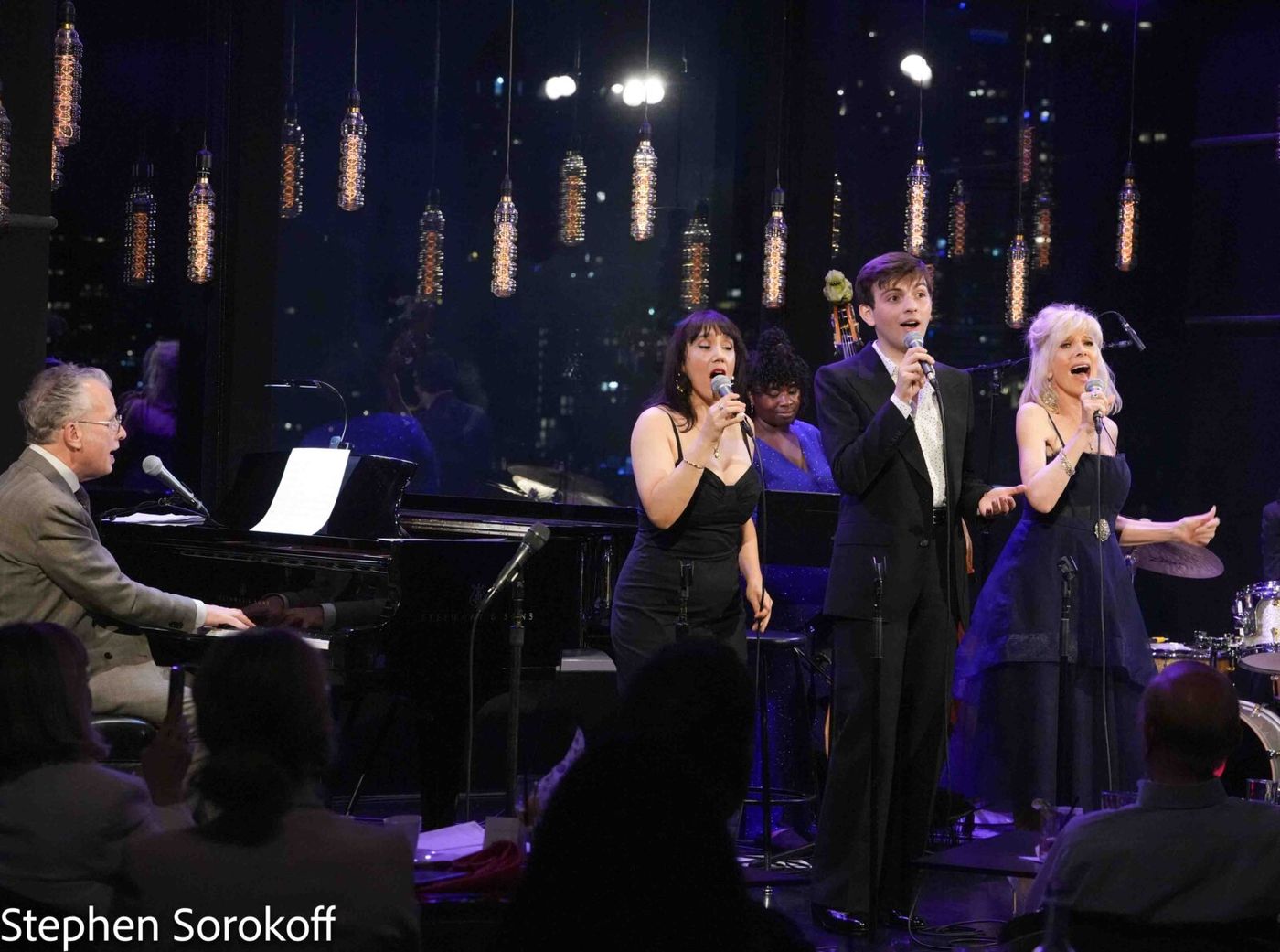 Review: SONGBOOK SUNDAYS Celebrates Tony Bennett at Dizzy's Club Image