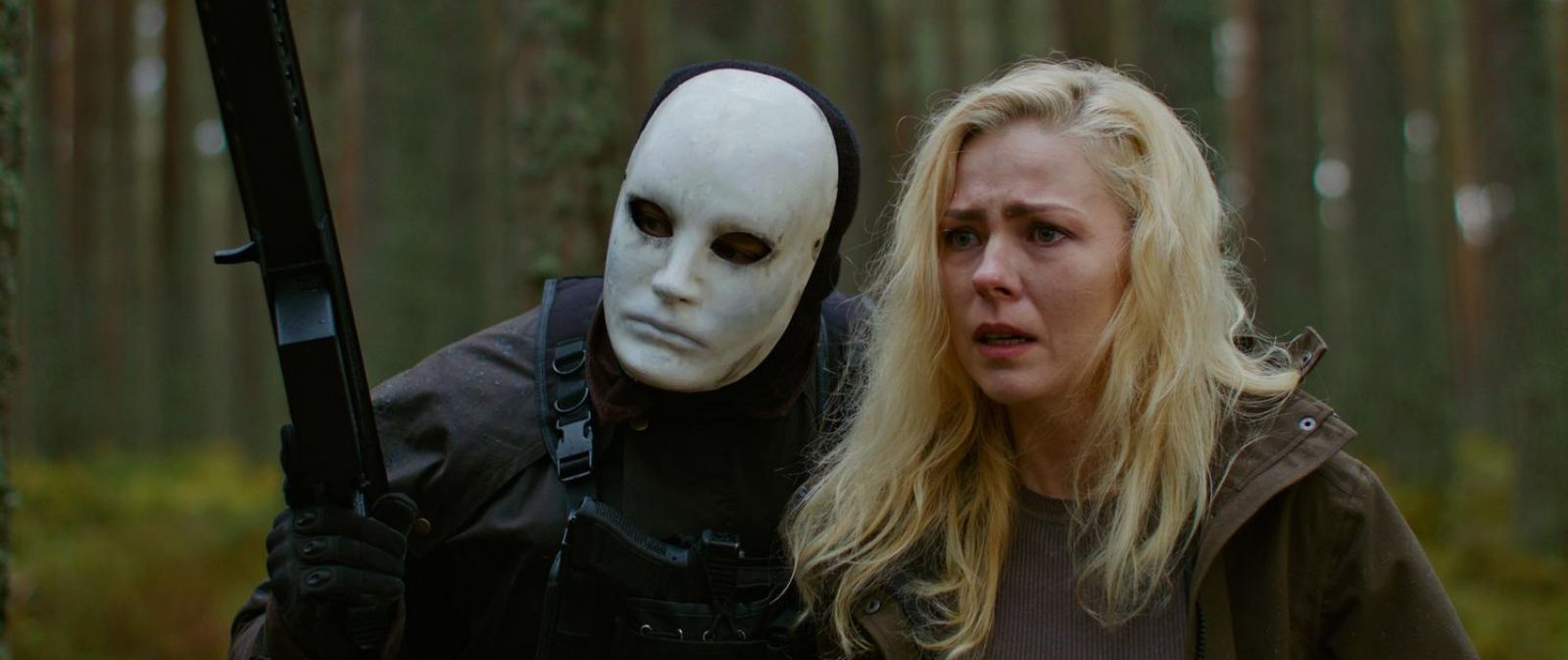 Photos: SAVAGE PREY Casts Five Nights at Freddy's Actress Marta Svetek in Lead — photo 3 of 4