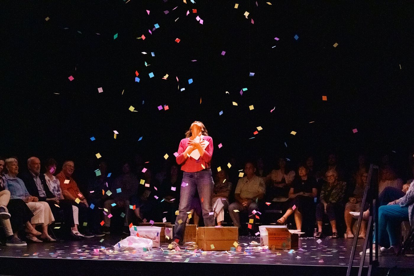 Photos: Mariska Hargitay Performs EVERY BRILLIANT THING at TheatreWorks Silicon Valley Image
