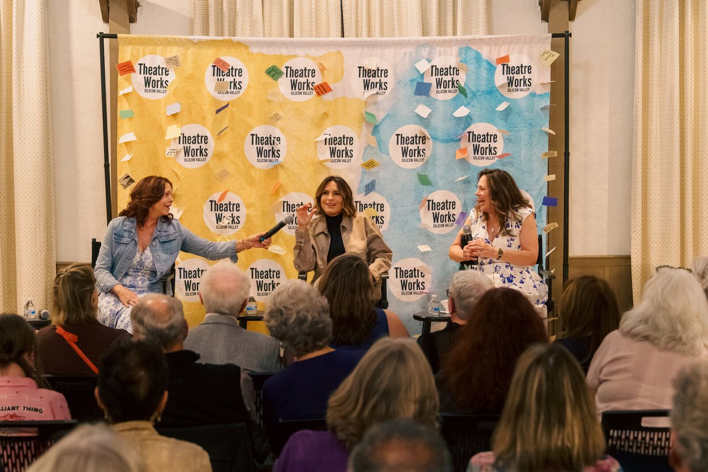 Photos: Mariska Hargitay Performs EVERY BRILLIANT THING at TheatreWorks Silicon Valley Image