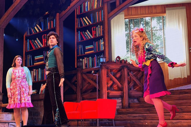 Review: MSMT YOUTH COMPANY SHINES IN MATILDA, JR. THE MUSICAL Image