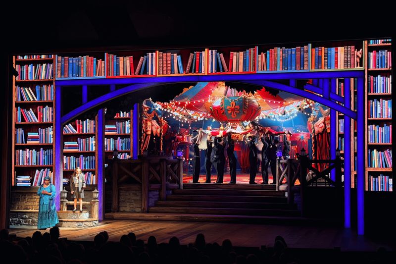 Review: MSMT YOUTH COMPANY SHINES IN MATILDA, JR. THE MUSICAL Image