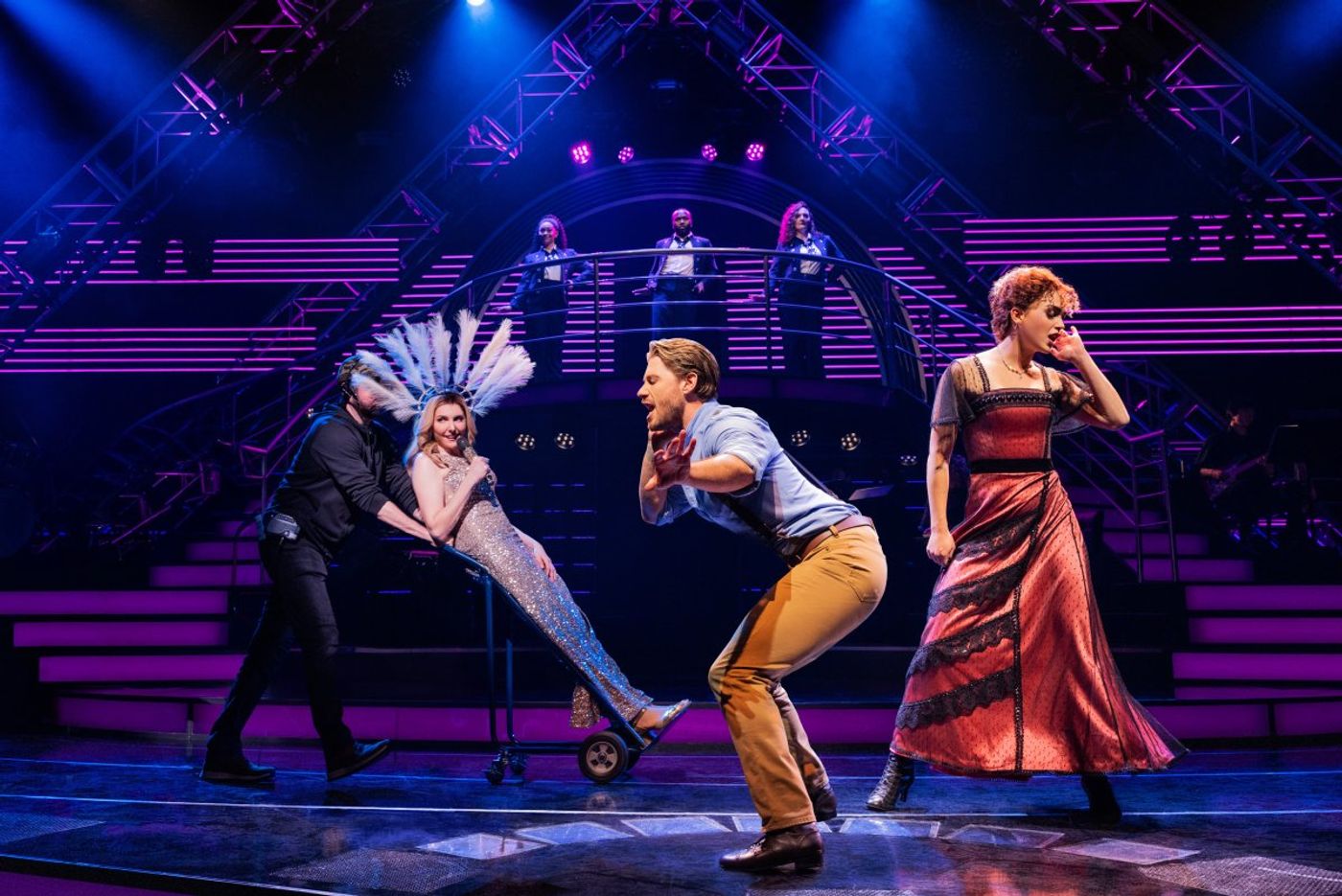 10 Reasons to See TITANÍQUE Before It Sails Away from Broadway Image