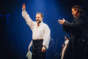 Alfie Boe, Jeremy Secomb @ BroadwayWorld Alfie Boe, Jeremy Secomb Photo