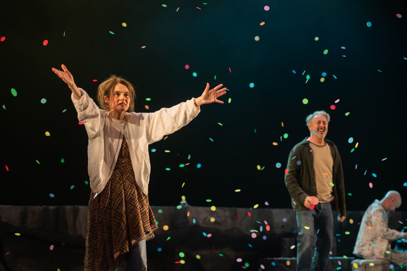 Photos: Alan Cumming and Shirley Henderson in A HISTORY OF PAPER at Pitlochry Festival Theatre Image