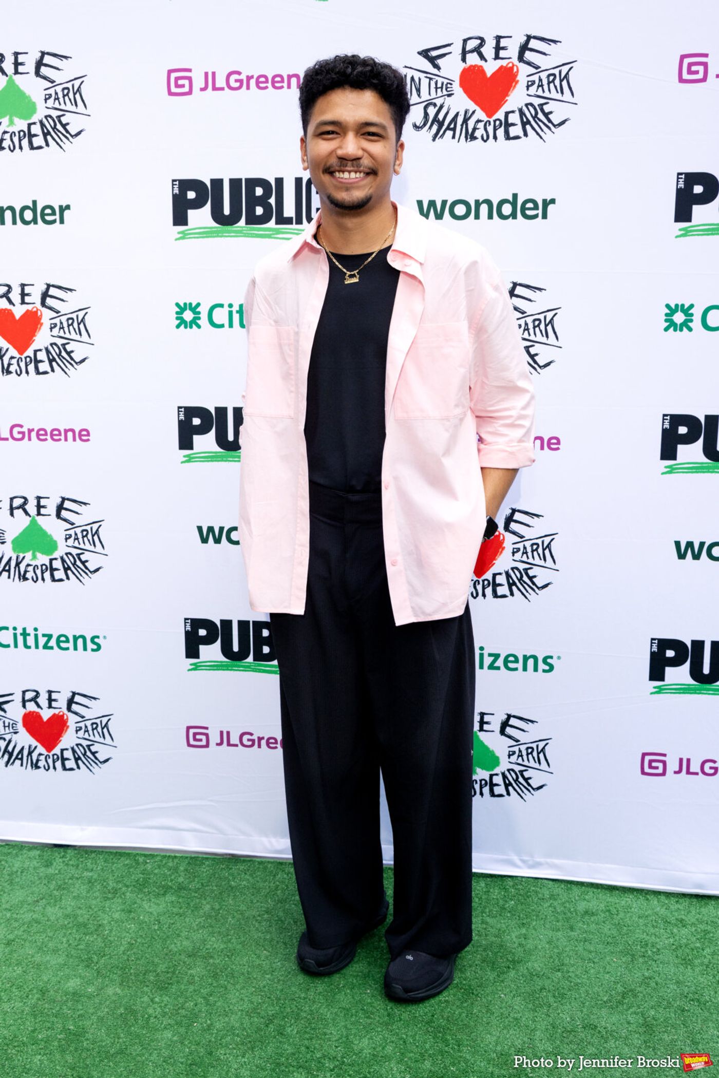 Photos: On the Opening Night Red Carpet For THE WINTER'S TALE Image