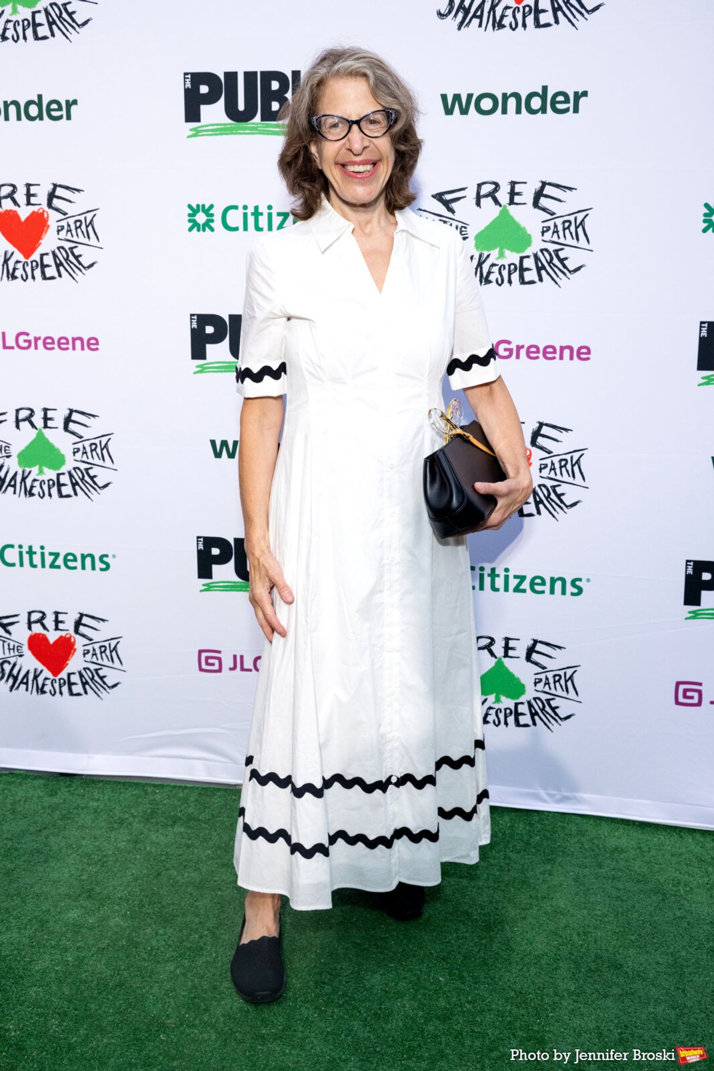 Photos: On the Opening Night Red Carpet For THE WINTER'S TALE Image