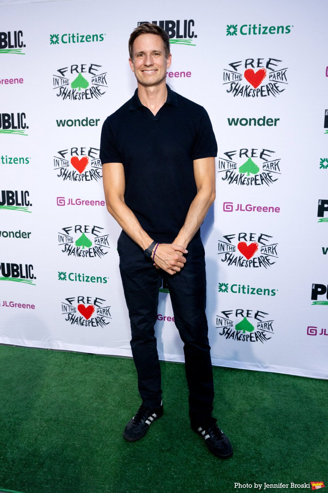 Photos: On the Opening Night Red Carpet For THE WINTER'S TALE — photo 50 of 61