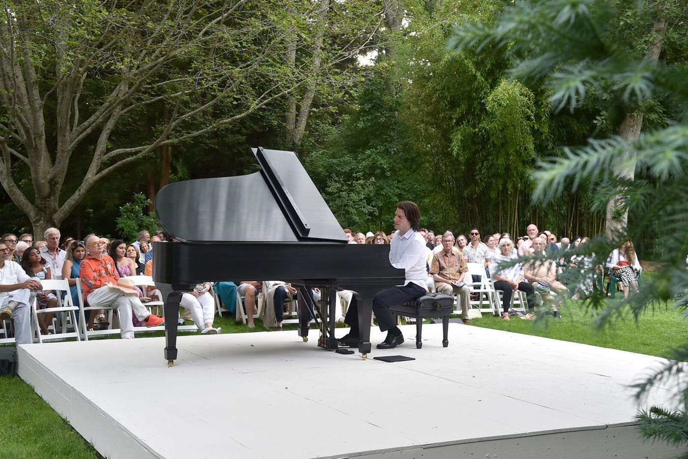 Photos: Llewellyn Sánchez-Werner Performs at LongHouse Reserve in Honor of Jack Lenor Larsen Image