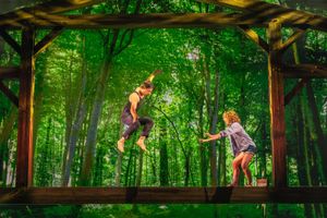 Blake Zelesnikar and Annalese Starzec @ BroadwayWorld Blake Zelesnikar and Annalese Starzec Photo