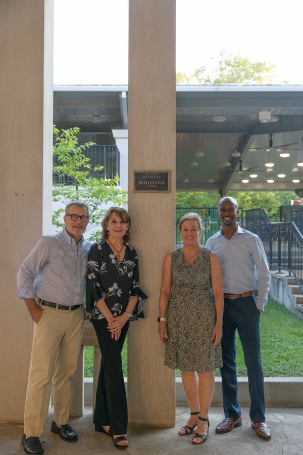 Mike Isaacson, Beth Leavel, Tracy Hart, Kwofe Coleman Photo