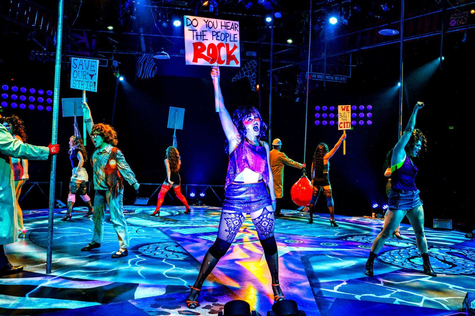Photos: ROCK OF AGES At North Shore Music Theatre — photo 3 of 15