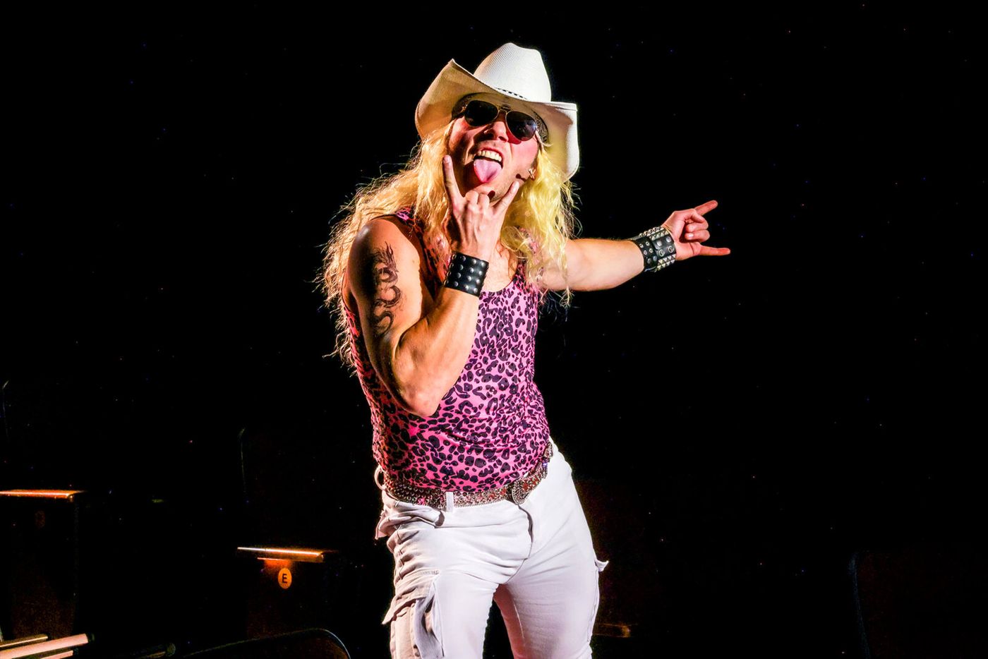 Photos: ROCK OF AGES At North Shore Music Theatre Image