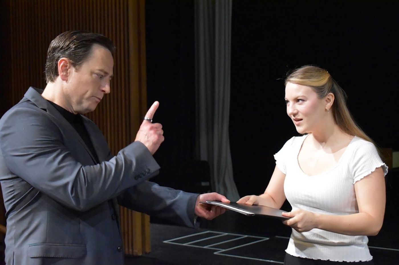 Interview: Actors Sharon Gardner and Jon Root of CONSCIENCE at International City Theatre Image
