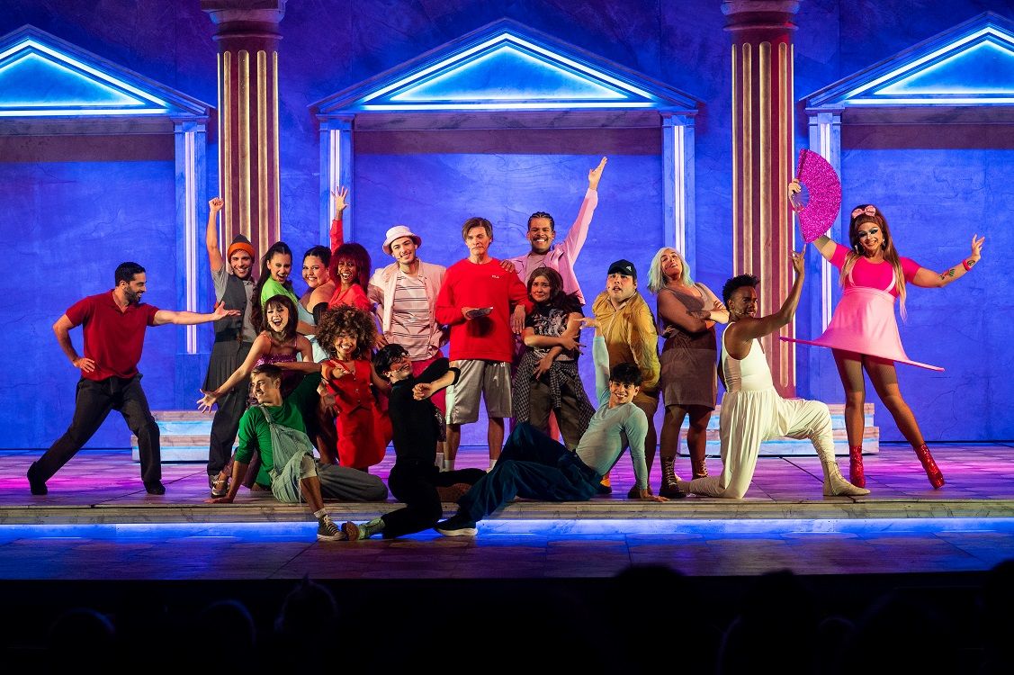 MEU FILHO É UM MUSICAL Brings the Life and Legacy of Beloved Brazilian Comedian Paulo Gustavo to the Stage Image