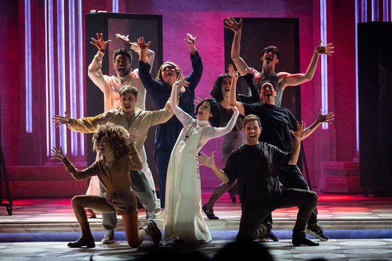 MEU FILHO É UM MUSICAL Brings the Life and Legacy of Beloved Brazilian Comedian Paulo Gustavo to the Stage Image