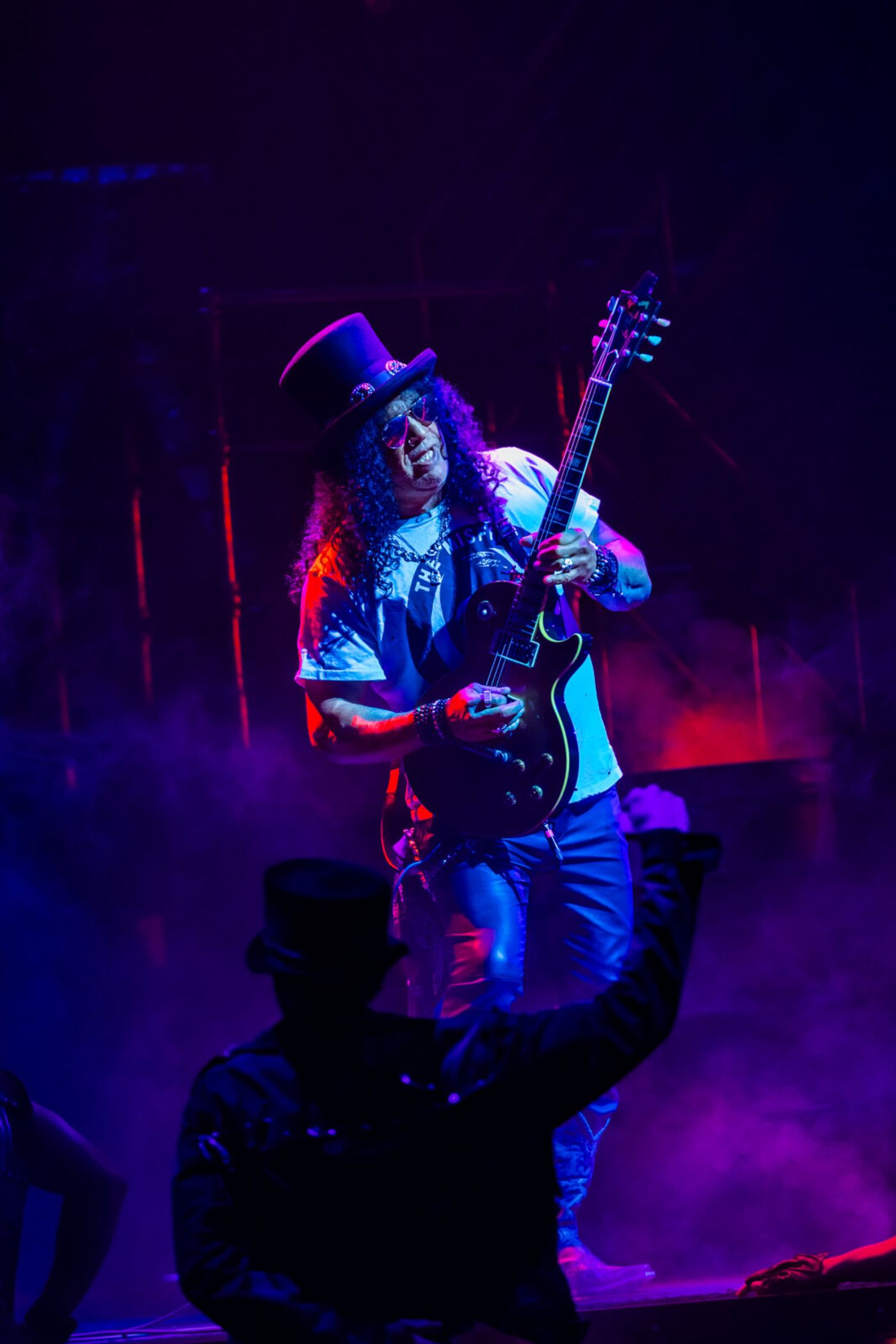 Photos: Slash Makes Broadway Debut in THE LOST BOYS Image