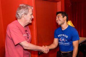 Jeff Daniels, Aaron Alcaraz Photo
