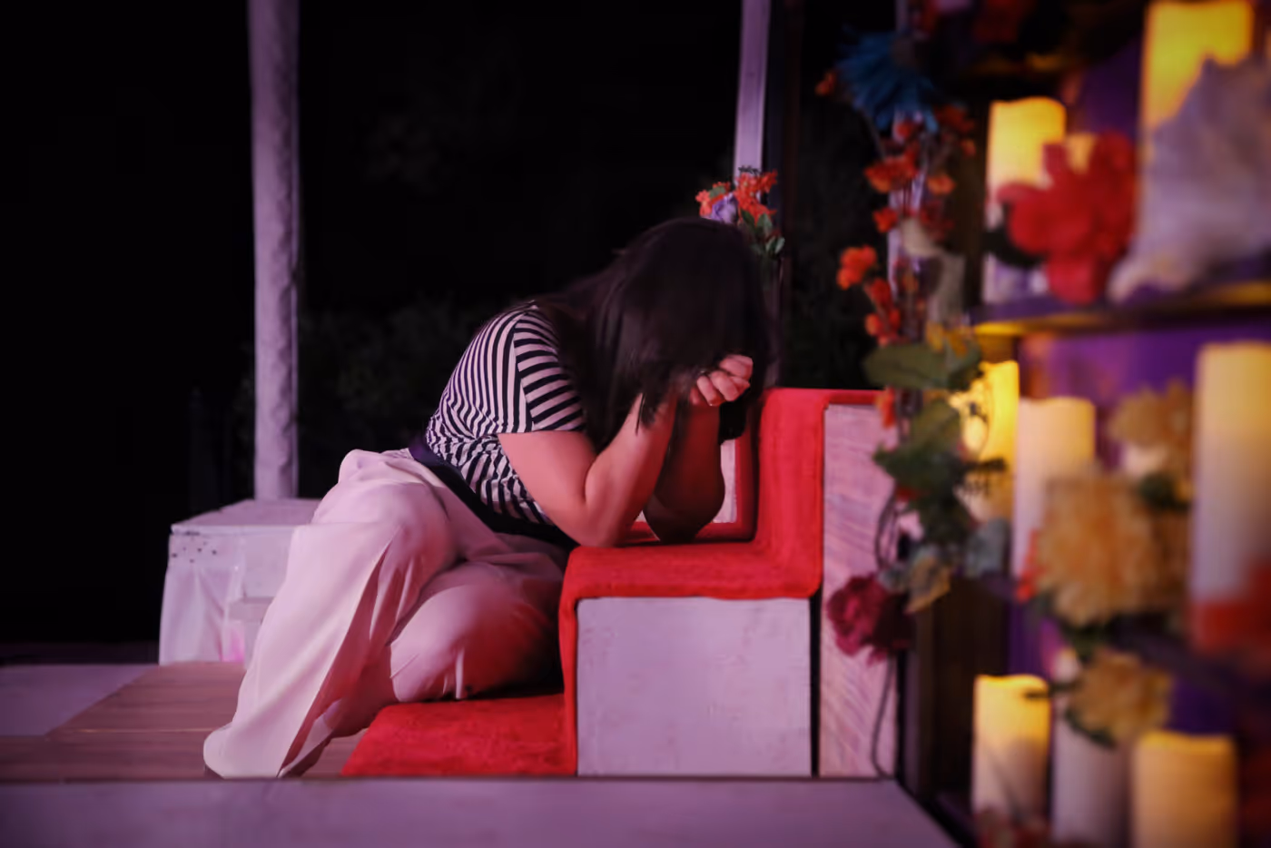 Photos: HAMLET At Reverie Theatre Group Image