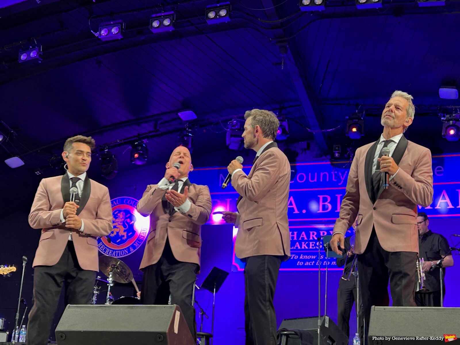 Photos: The Midtown Men Return to the Harry Chapin Theatre Image