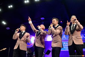 Michael Longoria, Christian Hoff, Daniel Reichard and J. Robert Spencer Photo