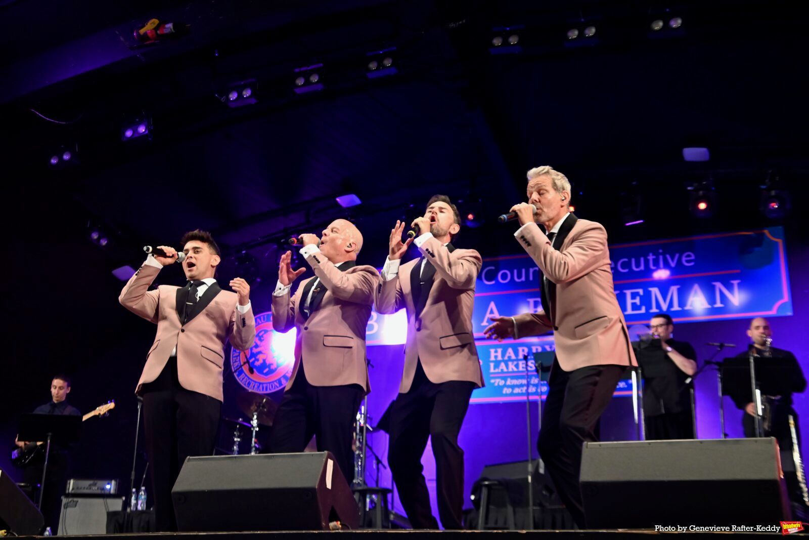 Photos: The Midtown Men Return to the Harry Chapin Theatre Image