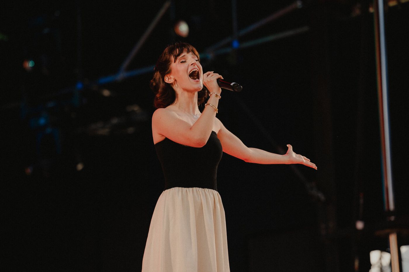 Photos: Inside Day 1 of of The Festival with Jasmine Amy Rogers, Reeve Carney, Eva Noblezada, and More Image