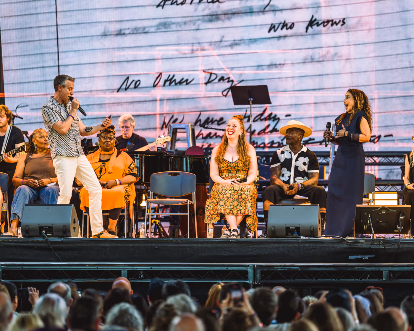 Photos: Original RENT Cast Reunites at The Festival & More from Day 2 Image