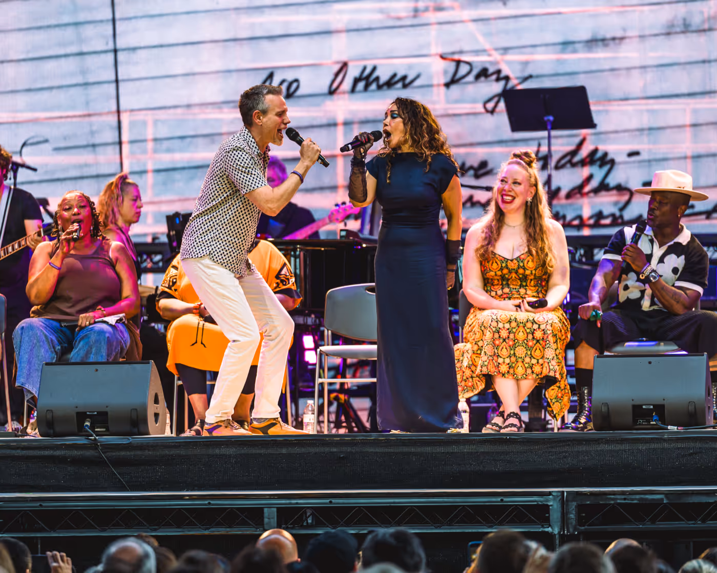 Photos: Original RENT Cast Reunites at The Festival & More from Day 2 Image