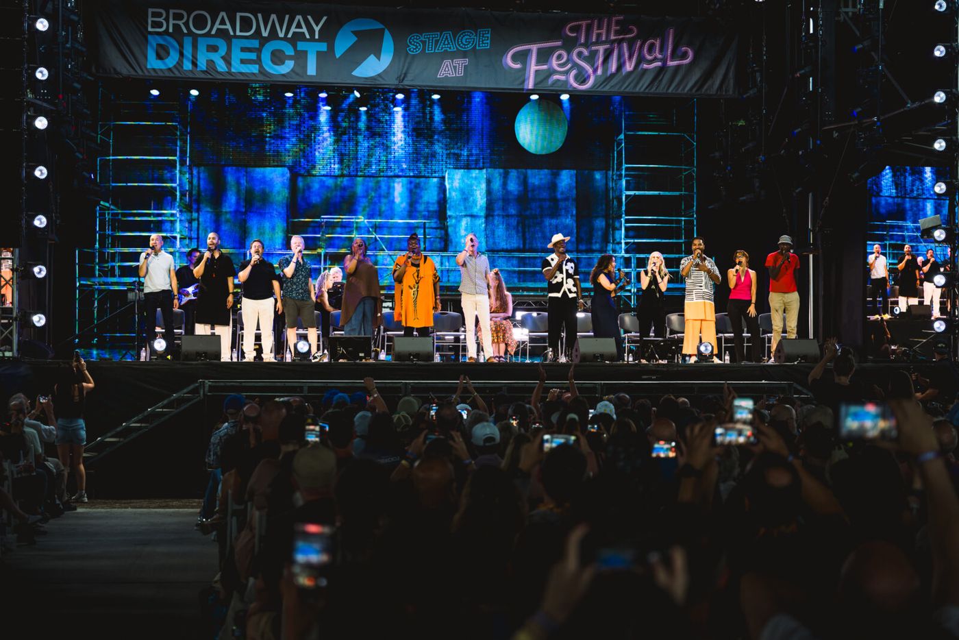 Photos: Original RENT Cast Reunites at The Festival & More from Day 2 Image