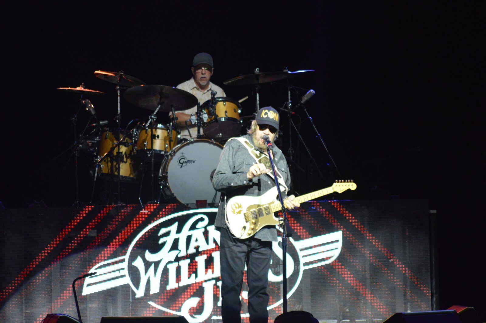 Photo Review: Hank Williams, Jr. Image