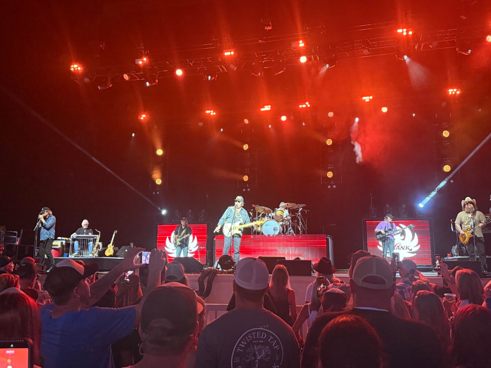 Photo Review: Hank Williams, Jr. Image
