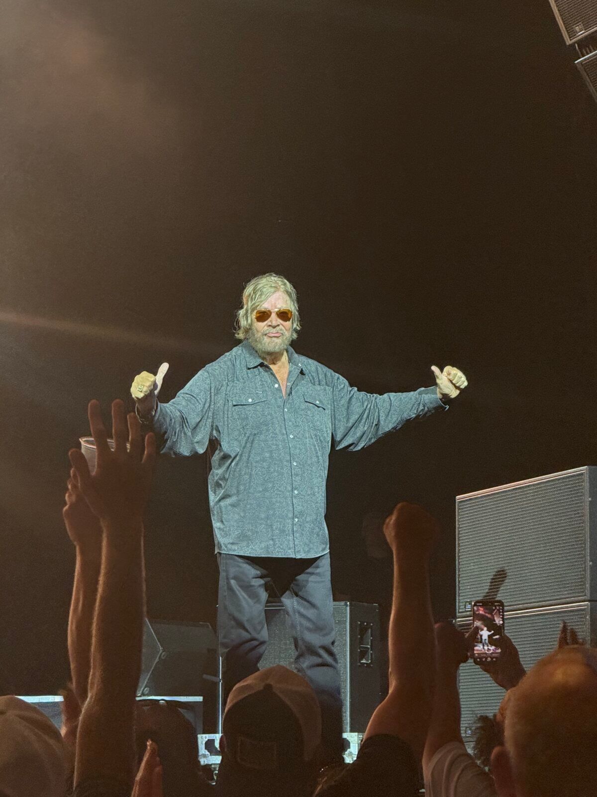 Photo Review: Hank Williams, Jr. Image