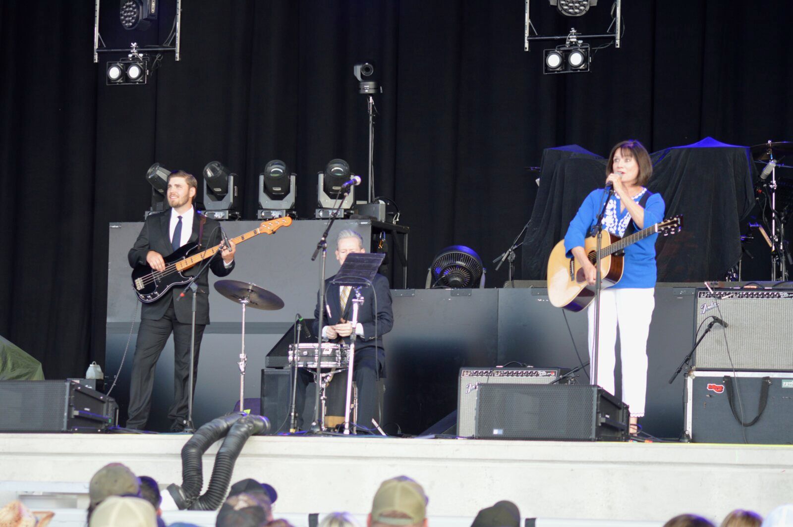 Photo Review: Mary Kutter and Junior Brown, Special Guest for Hank Williams, Jr. Image
