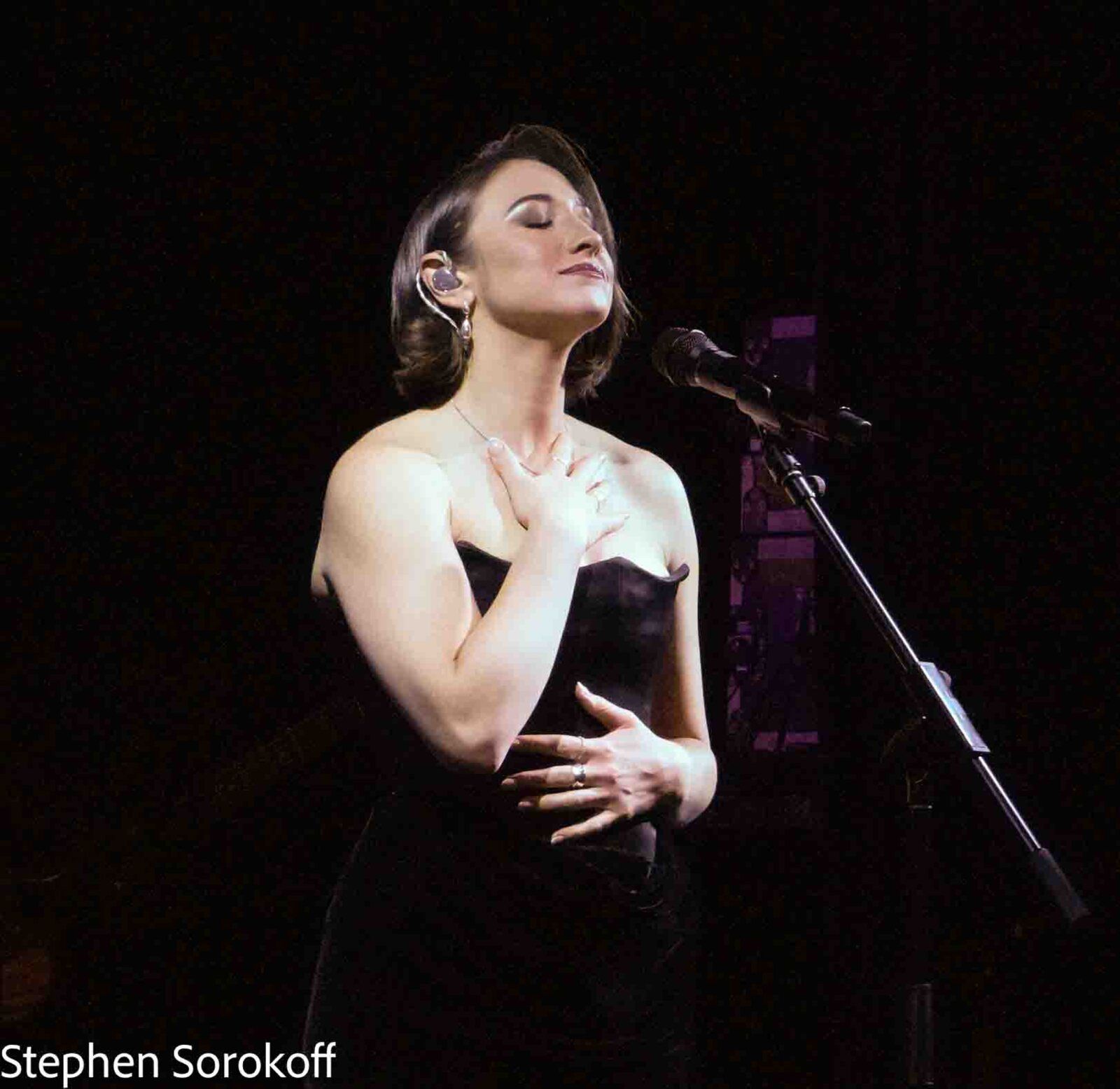 Review: Singer-Songwriter Sydnie Christmas Wins Again at Sony Hall Image