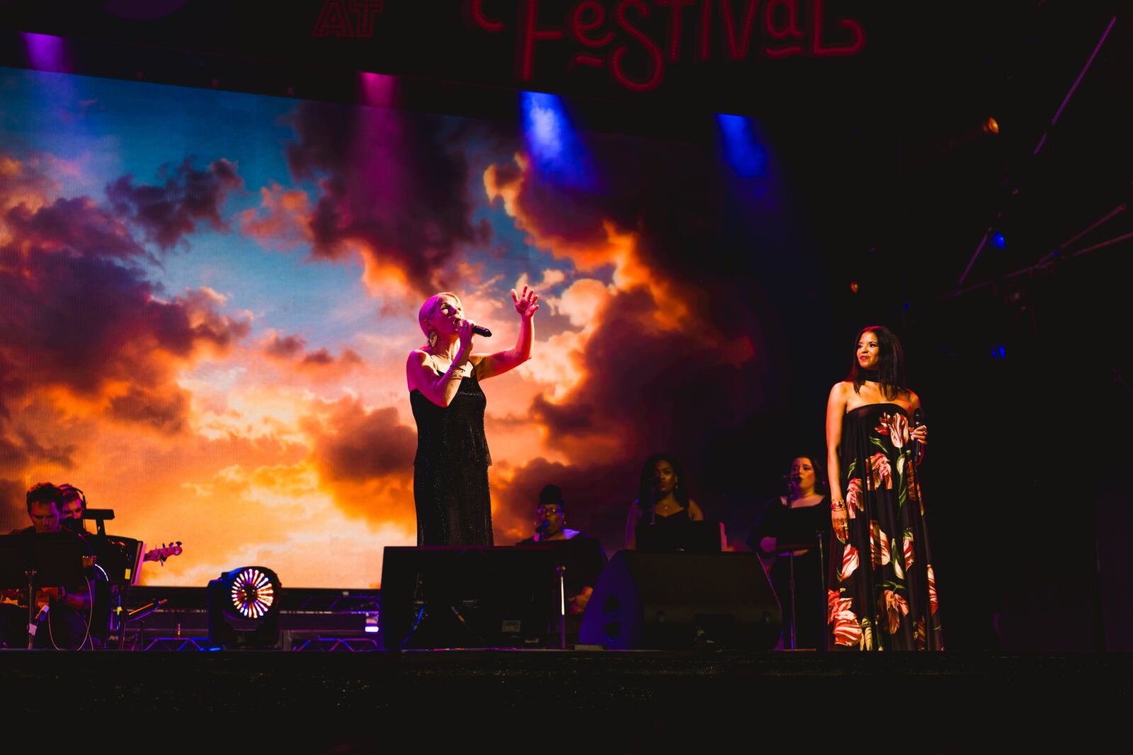 Photos: Original RENT Cast Reunites at The Festival & More from Day 2 — photo 69 of 75