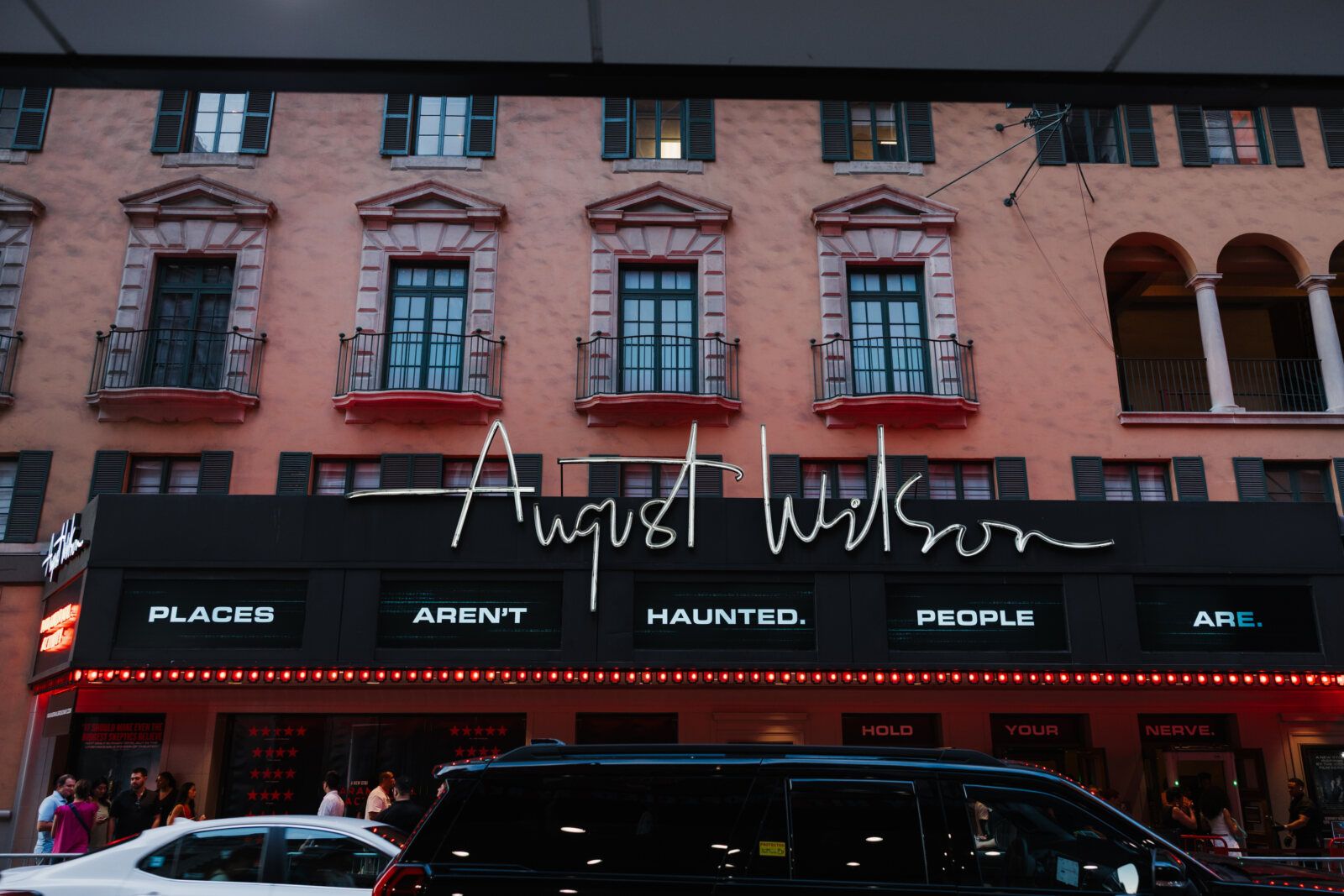 Photos/Video: Go Inside the First Preview for PARANORMAL ACTIVITY on Broadway — photo 1 of 15
