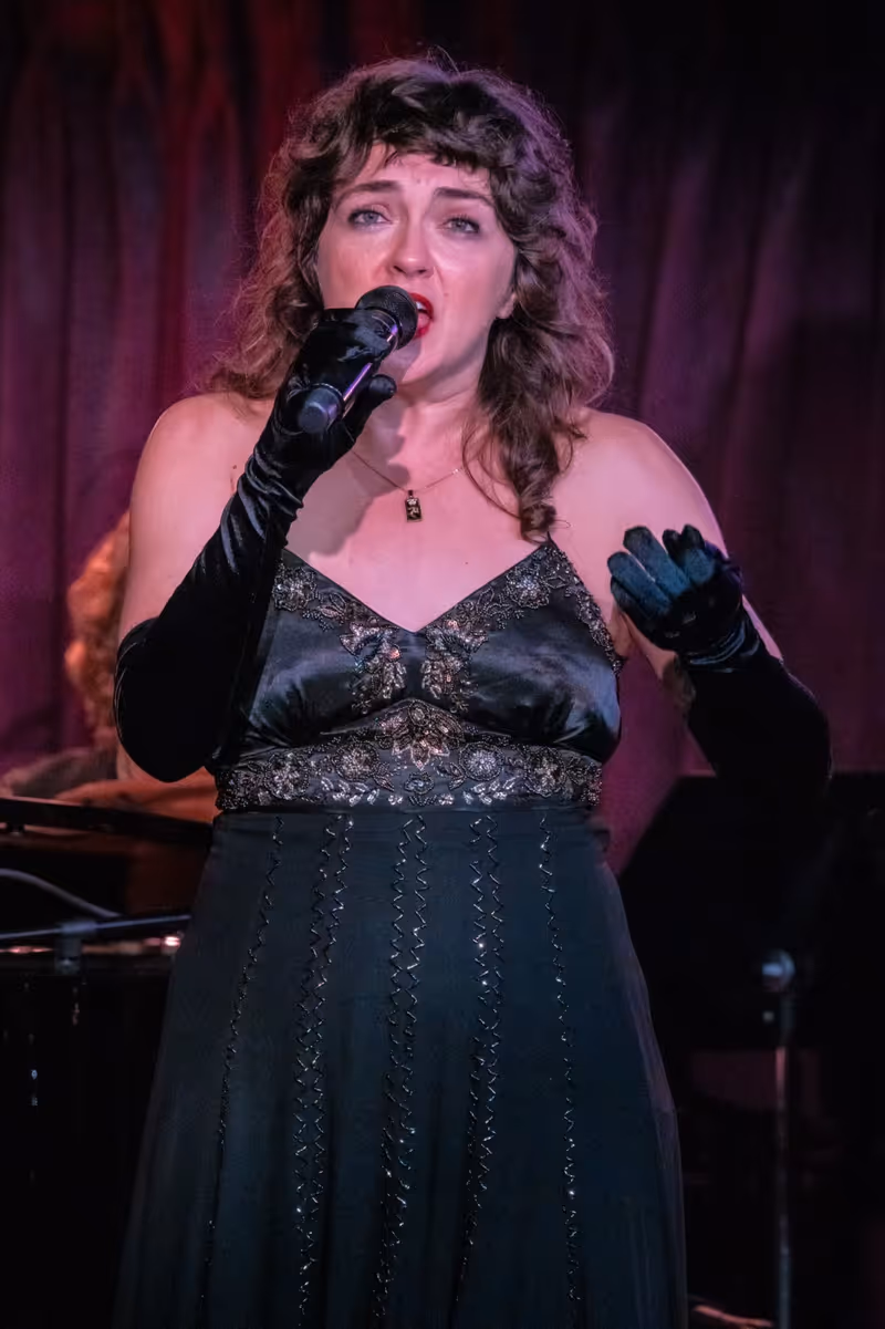 Photos: Neyla Pekarek Performing THE QUEEN OF MUSIC Songs at Green Room 42 — photo 9 of 24