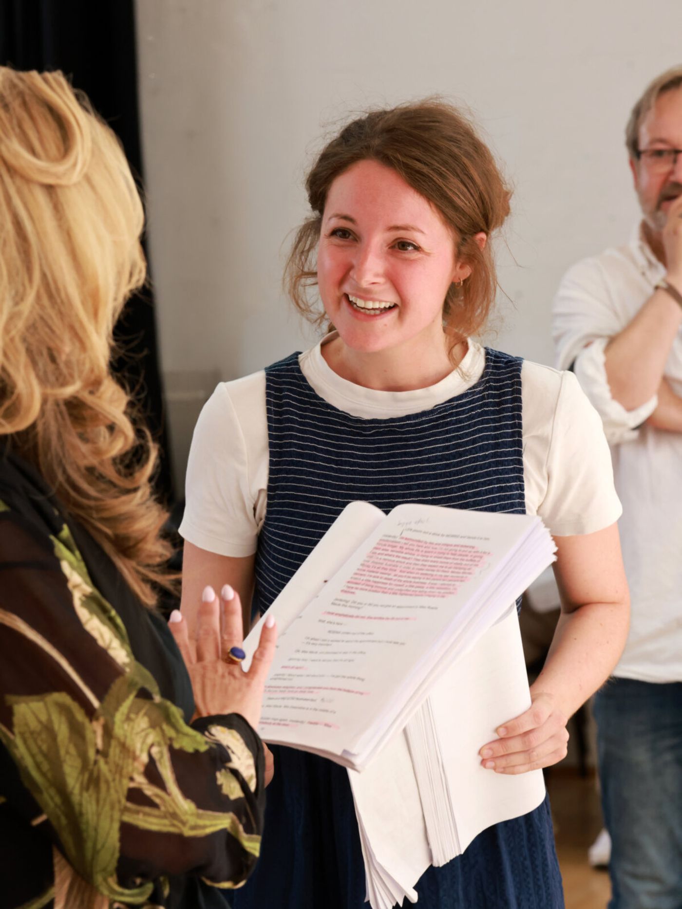 Photos: Tracy-Ann Oberman and More Rehearse PRESENT LAUGHTER Image