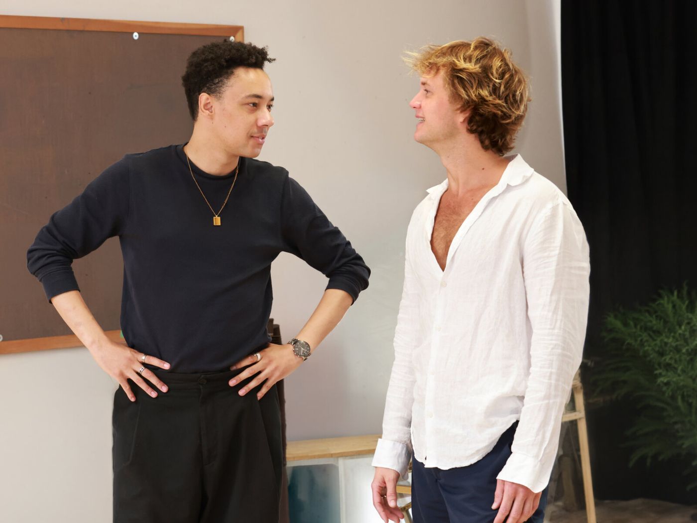 Photos: Tracy-Ann Oberman and More Rehearse PRESENT LAUGHTER Image