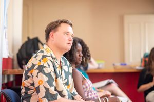 Olivier Byng & Aisha Jawando in rehearsal for The Other Side of Murder (c) James Findlay @ BroadwayWorld Olivier Byng & Aisha Jawando in rehearsal for The Other Side of Murder (c) James Find Photo