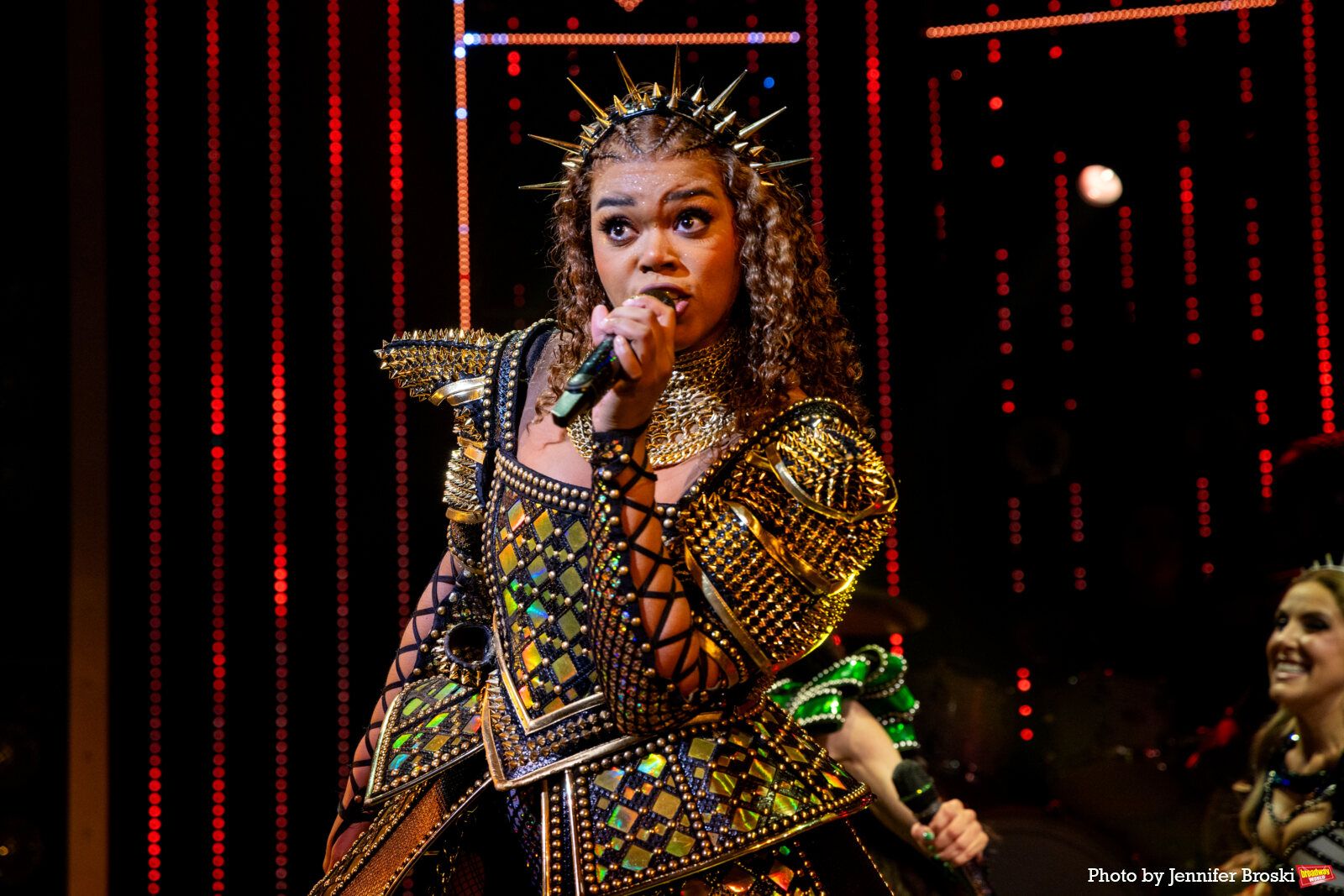 Photos: SIX Welcomes New Queens Chloe Tucker Caine, Natalie Paris, Aimie Atkinson & Stephanie Jae Park  — photo 8 of 24