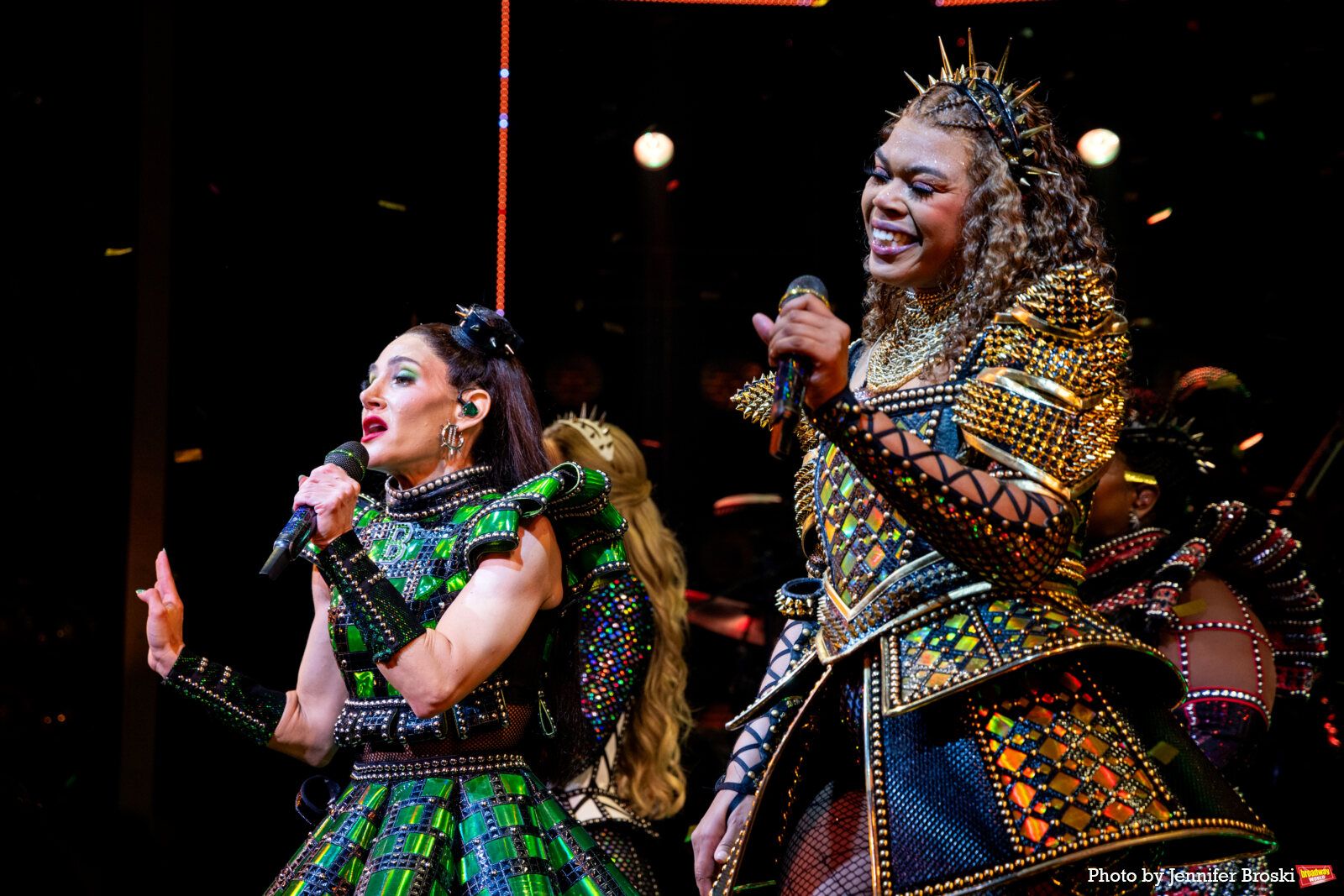 Photos: SIX Welcomes New Queens Chloe Tucker Caine, Natalie Paris, Aimie Atkinson & Stephanie Jae Park  — photo 9 of 24