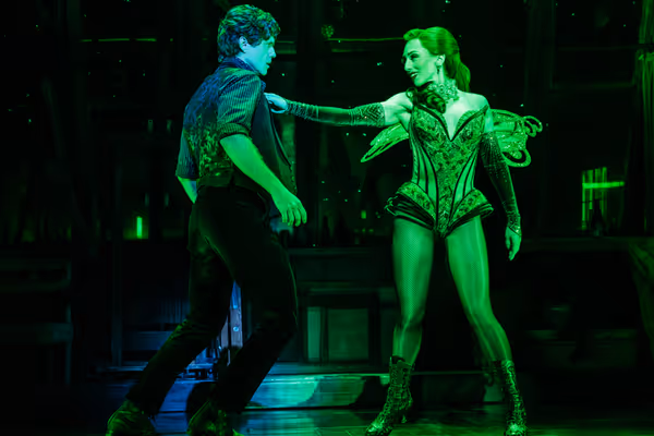 Aaron Tveit, Kelsie Watts Photo